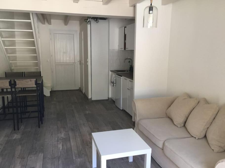 T3 En Duplex Avec Grande Piscine Apartment Англе Екстериор снимка